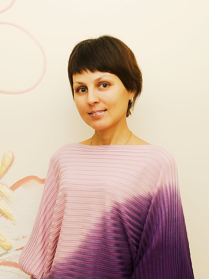 офис-менеджер салона красоты «Персона VIP» Рожкова Оксана